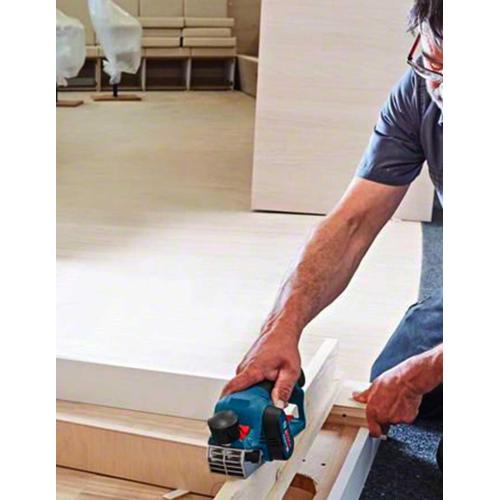 BOSCH Kit BMKB8-28DD3 (GSR12V-15+GDR12V-105+GWS12V-76+GST12V-70+GOP12V-28+GSA12V-14+GLI12V-80+GHO12V-20+3x2,0Ah+GAL1230CV+HDBAG)