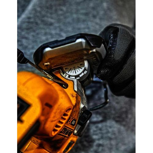 DeWALT Kit DWK805T (DCD996 + DCH273 + DCG405 + DCF887 + DCS334 + DCS367 + DCS570 + DCL050 + 3 x 5,0 Ah + DCB115 + 4 x TSTAK VI)