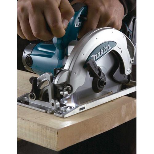 MAKITA Kit MK701 (DDF482 + DHR171 + DGA504 + DTD152 + DJV182 + DSS610 + DML802 + 2 x 5,0 Ah + DC18RC + 2 x LXT600)