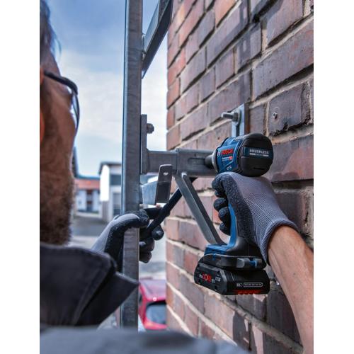 Avvitatore a massa battente BOSCH GDS 18V-330 HC (2 x 5,0 Ah + GAL18V-40 + L-Boxx 136)