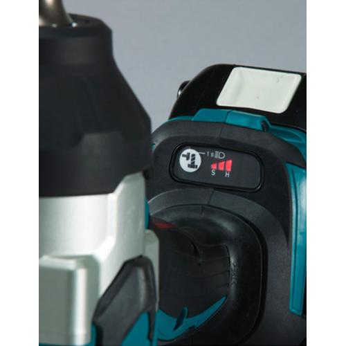 Avvitatore ad Impulsi MAKITA DTW1002RTJ (2 x 5,0 Ah + DC18RC + MAKPAC 3)