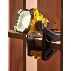 Faro LED STANLEY FatMax SFMCL030B (Solo corpo)