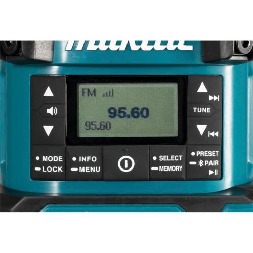 MAKITA MR009GZ RADIO A BATTERIA C. LANTERNA 40V MOD. MR009GZ EAN 88381763455
