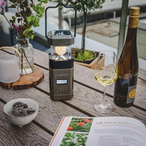 ALBRECHT DR 114 DAB+ OUTDOOR- RADIO WITH CAMPING-LAMP MOD. 27861 EAN 4032661279125