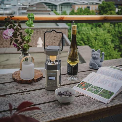 ALBRECHT DR 114 DAB+ OUTDOOR- RADIO WITH CAMPING-LAMP MOD. 27861 EAN 4032661279125