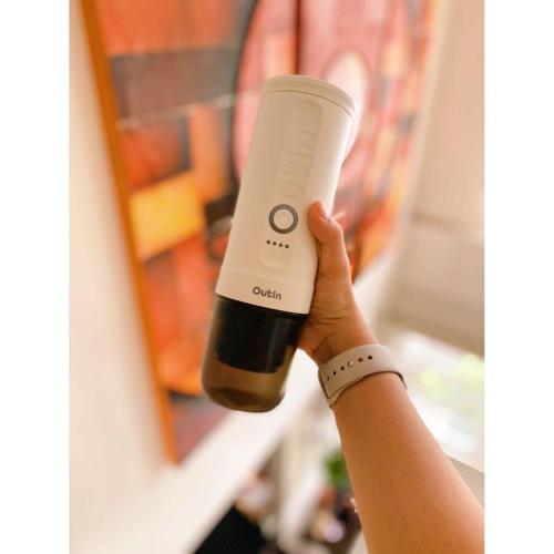 OUTIN NANO MACCHINA DA CAFFÃ¨ ESPRESSO, BIANCO MOD. OTEM-01-PW EAN 1240000016437