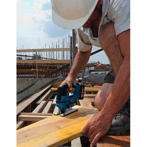 BOSCH Kit 18V BSK182D2B (GDR 18V-160 + GST 18V-LI B + 2 x 2,0 Ah + AL1820 + 2 x L-Boxx 136)