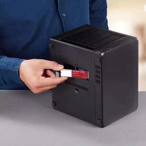 Western Digital mod. WDS400T1R0C EAN 0718037891422