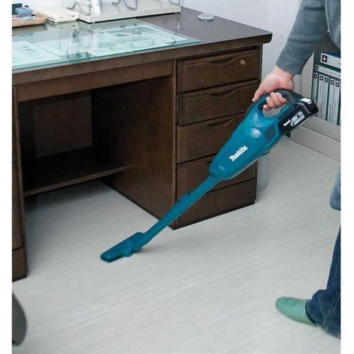 Aspirapolvere senza fili Makita DCL182ZB Solo 18V con 5 sacchetti per la polvere    