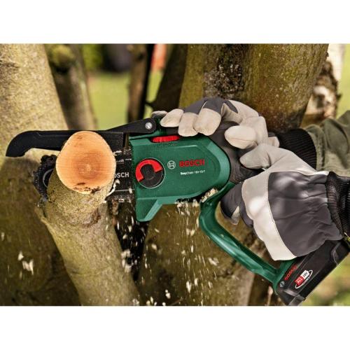 BOSCH EASYCHAIN 18V-15-7 SEGA TAGLIO RAMI A BATTERIA MOD. 06008B8900 EAN 4059952640525
