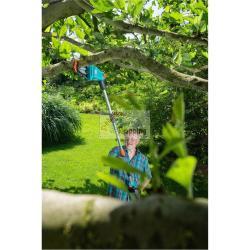 GARDENA POTATORE TELESC. A BATT. TCS 20/18V P4A SET PRONTO P. USO MOD. 14770-20 EAN 4078500054300