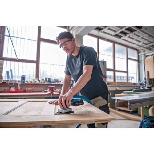 Levigatrice orbitale a batteria Bosch GSS18V-18 2mm 20000opm 10000rpm Solo 18V Li-Ion con L-Boxx    