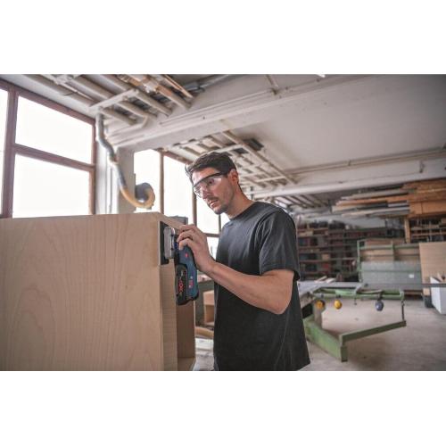Levigatrice orbitale a batteria Bosch GSS18V-18 2mm 20000opm 10000rpm Solo 18V Li-Ion con L-Boxx    