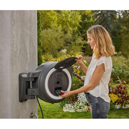 GARDENA AVVOLGITUBO PARETE BATT. POWERROLL XXL 18V SET 40 M MOD. 18647-20 EAN 4066407002456