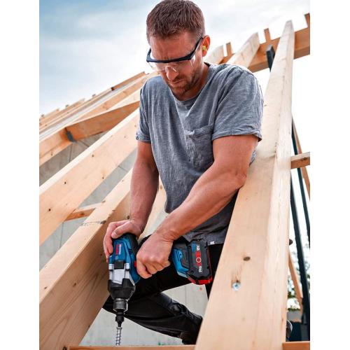 Avvitatore a massa battente BOSCH GDS 18V-1000 C (Solo corpo)