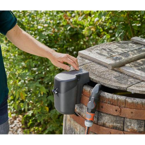 GARDENA 2000/2 18V P4A KIT POMPA A CIST.ACQUA PIOV.A BATT. MOD. 14602-20 EAN 4078500054119