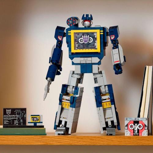 LEGO ICONS 10358 TRANSFORMERS: SOUNDWAVE MOD. 10358 EAN 5702017829173