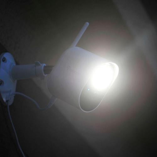 TOUCAN SECURITY LIGHT CAMERA CON RADAR MOTION DETECTION MOD. TSLC10WU-ML EAN 5060719470407