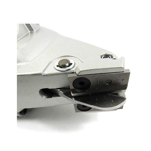 Cesoia MAKITA DJS161RTJ (2 x 5,0 Ah + DC18RC + MAKPAC 2)