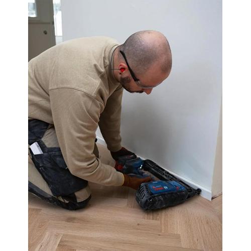 Chiodatrice BOSCH GNH 18V-64-2 (Solo corpo + L-Boxx 238)