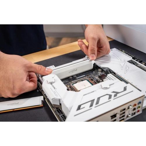 Crucial Pro DDR5-6400 64GB Kit (2x 32GB) OC Gaming White mod. CP2K32G64C40U5W