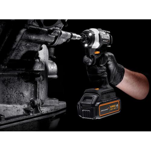 Avvitatore a impulsi a batteria DeWalt DCF85MP2T-QW da 1/4", 205 Nm, 3250 giri/min, 3800 colpi/min, 2 batterie da 5 Ah agli ioni di litio da 18 V con custodia.    