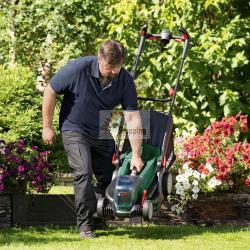 BOSCH UNIVERSALROTAK 18V-37-550 TAGLIA ERBA A BATTERIA SOLO MOD. 06008B9E01 EAN 4059952641874