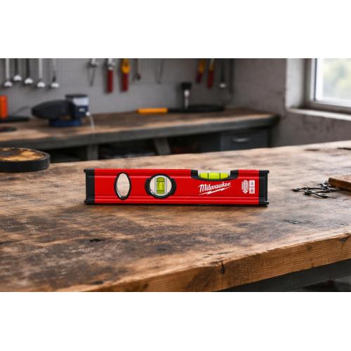 Milwaukee livella slim magnetica 20 cm