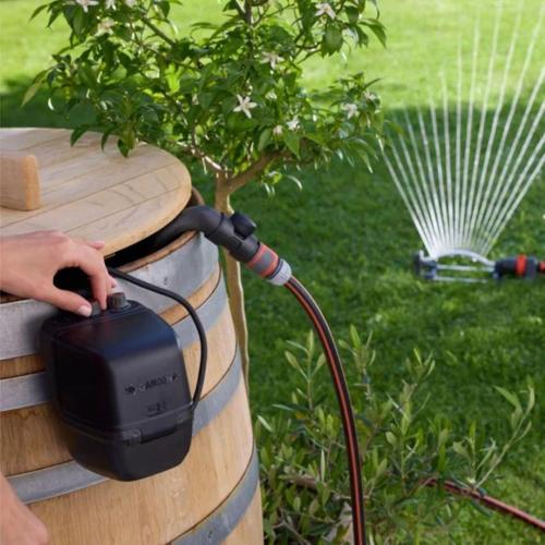 GARDENA 2400 COMFORT-AUTOMATIC AKKU-REGENFASSPUMPE 18V MOD. 14605-20 EAN 4066407028074