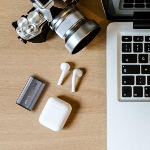 ADATA EXTERNE SSD SE880 2TB ELITE GRIGIO R/W 2000/2000 MOD. AELI-SE880-2TCGY EAN 4711085939593