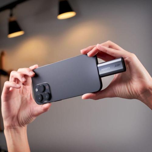 ADATA SSD SC750 ESTERNO 1TB PLUG&GO ARGENTO 1050/1000 MOD. SC750-1000G-CCBK EAN 4711085948304