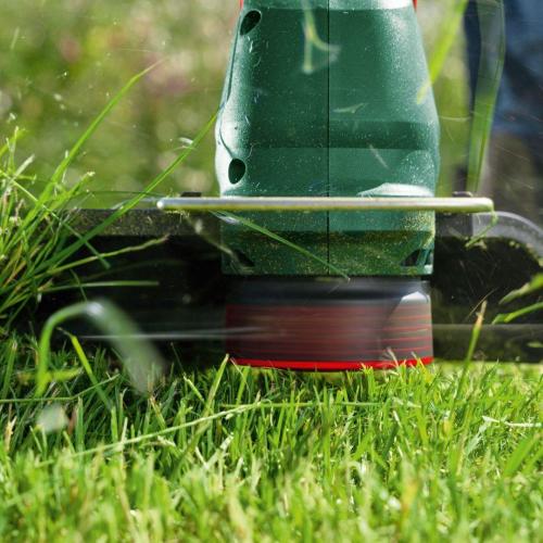 BOSCH UNIVERSALGRASSCUT 18V-26- 500 MOD. 06008C1F01 EAN 4059952668666