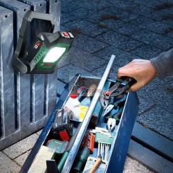 BOSCH TORCIA ELETTRICA UNIVERSAL LIGHT 18V-210 MOD. 06039A1300 EAN 4053423250770