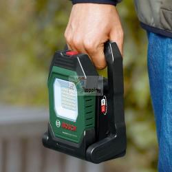 BOSCH TORCIA ELETTRICA UNIVERSAL LIGHT 18V-210 MOD. 06039A1300 EAN 4053423250770