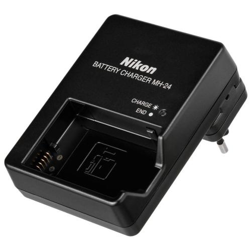 NIKON MH-24 CARICABATTERIE PER EN-EL14A MOD. VEA006EA EAN 0018208919611