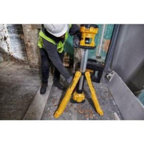 Lampada treppiede senza fili DeWalt DCL079-XJ solo corpo macchina 18V agli ioni di litio
