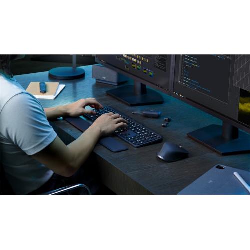 Logitech MX Keys S Combo con MX Master 3S e Palm Rest