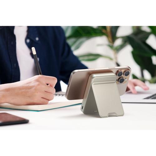 SATECHI ONTHEGO MAGNETIC QI2 POWERBANK STAND 10000 MAH SABBIA MOD. ST-B10Q2SW EAN 0810086362172