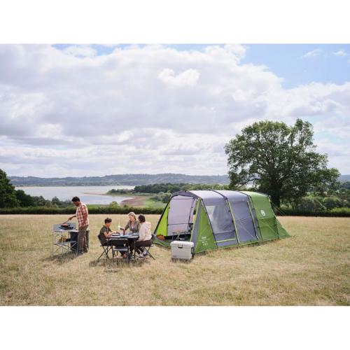 COLEMAN FASTPITCH VICTORIA FALLS 4 BLACKOUT MOD. 2229935 EAN 3138522137465