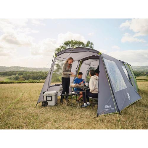 COLEMAN FASTPITCH VICTORIA FALLS 4 BLACKOUT MOD. 2229935 EAN 3138522137465