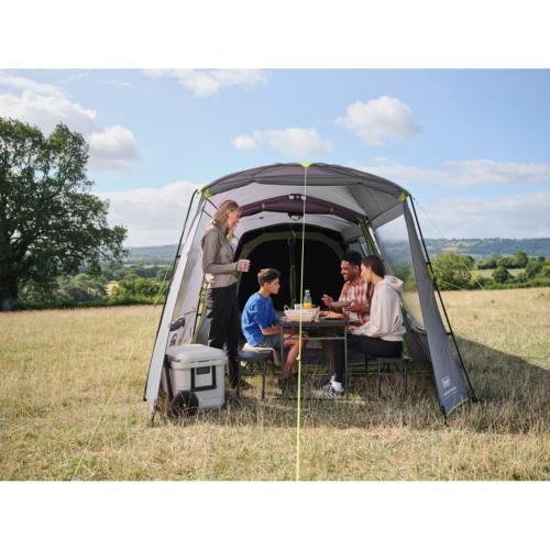 COLEMAN FASTPITCH VICTORIA FALLS 4 BLACKOUT MOD. 2229935 EAN 3138522137465