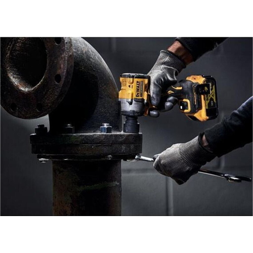 DeWalt DCF922NT-XJ Avvitatore a percussione a batteria 1/2" 406Nm 2500 giri/min 3550bpm solo corpo macchina 18V Li-Ion con TSTAK II