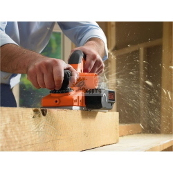 Black Decker KW750K-QS Pialla 2x82mm 17000 giri/min 750W con Valigetta
