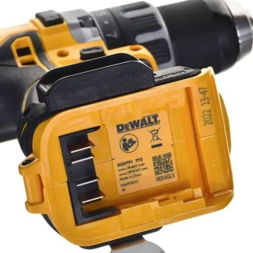DeWalt DCD791P2-QW trapano avvitatore senza fili 18V 2×5Ah con TSTAK