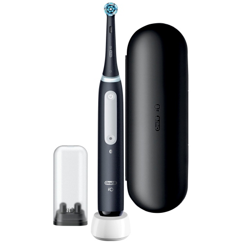 Oral-B iO Series 4 è uno spazzolino elettrico nero opaco con custodia da viaggio inclusa.