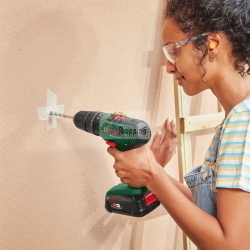 Bosch EasyImpact 18V-40, trapano a percussione a batteria 18V sistema Easy, fornito in valigetta per foratura e avvitamento su legno metallo e muratura.