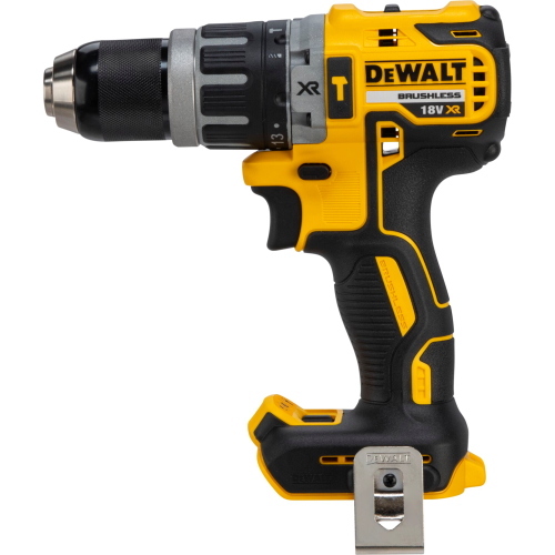 DeWalt DCK266P2T-QW è un set di utensili a batteria progettato per offrire potenza e versatilità nei lavori di fai da te e professionali.