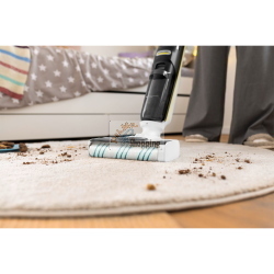 Kärcher FCV 4 Dry Pet&Home è un aspirapolvere a secco senza fili per superfici dure e tappeti, ideale per rimuovere peli di animali domestici.