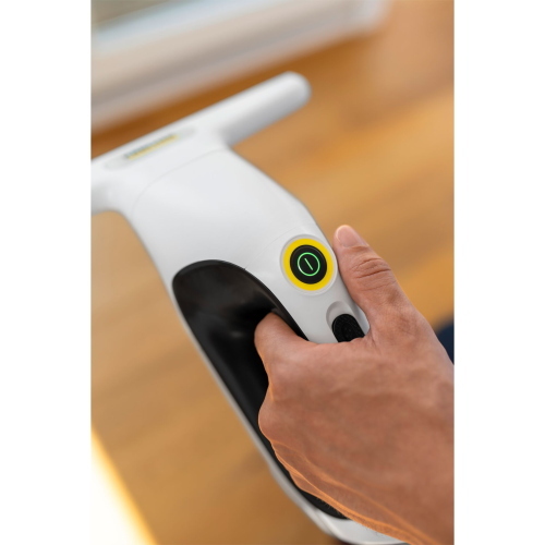 Kärcher WV 2 Universal Care è un pratico pulitore per vetri senza fili, ideale per una pulizia rapida e senza aloni su superfici lisce.