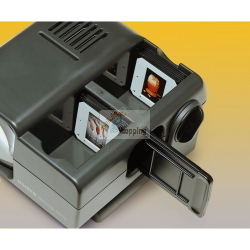 Kaiser Diascop 50 N 2015, proiettore diapositive 35mm con obiettivo 1:2.8 / 85 mm e messa a fuoco manuale.